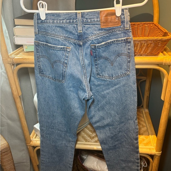 Levis Wedgie Straight Jeans - Picture 7 of 8